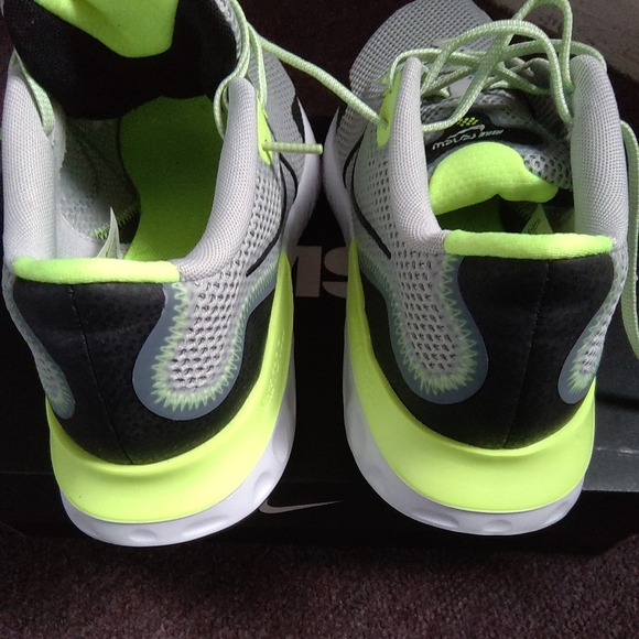 Air max renew - Picture 5 of 7